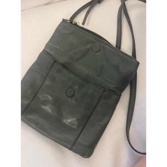 Hobo Gren Leather Crossbody - Picture 6 of 7